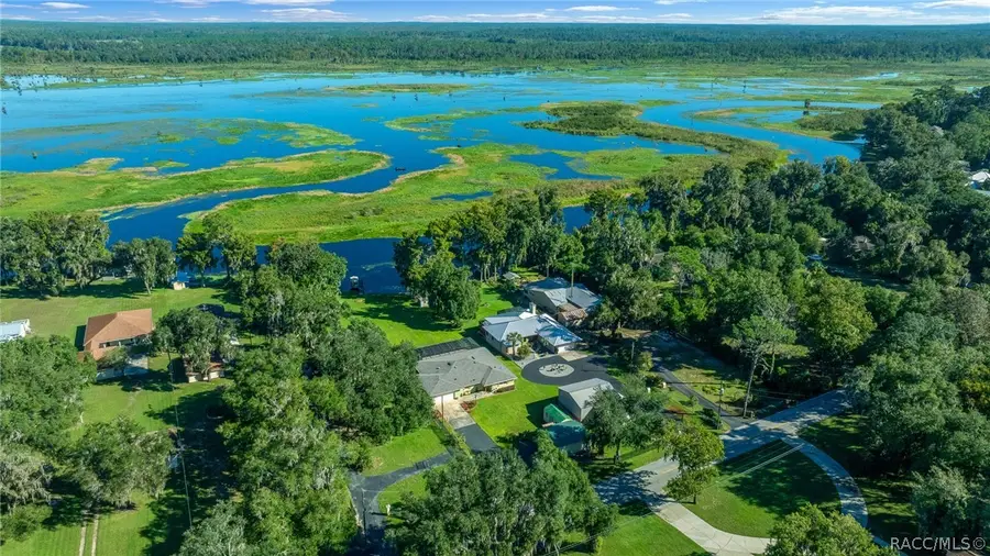 5911 W Riverbend Road, Dunnellon, FL 34433 - #2