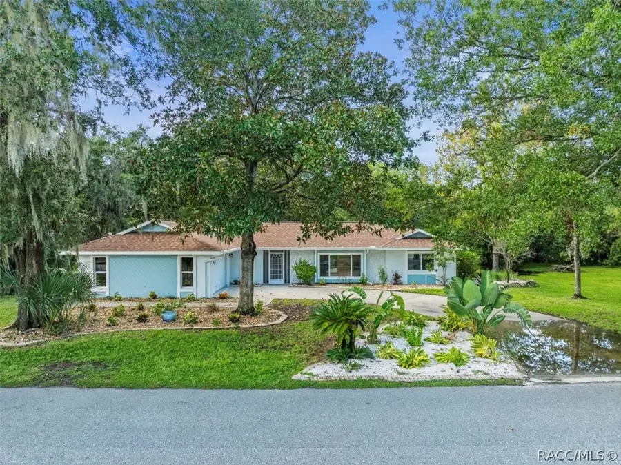 11815 W Waterway Drive, Homosassa, FL 34448 - #2
