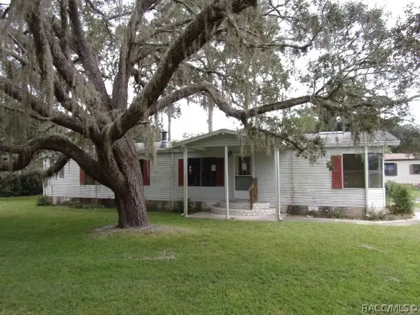 8451 N Cedar Elm Way, Dunnellon, FL 34433