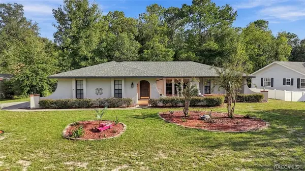 5 Mangrove Court S, Homosassa, FL 34446