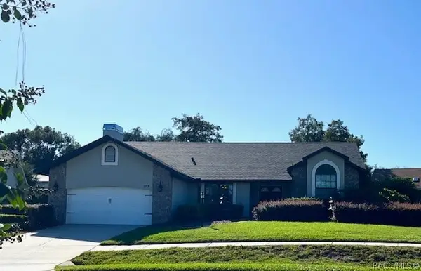 102 W Honey Palm Loop, Beverly Hills, FL 34465