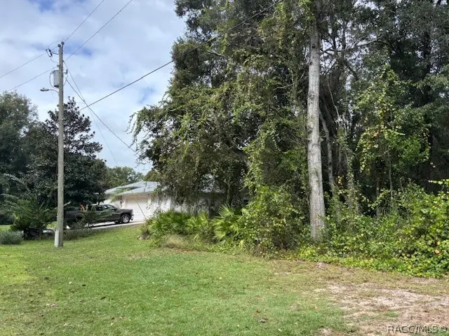 5727 W Meadowpark Lane, Crystal River, FL 34429 - #2
