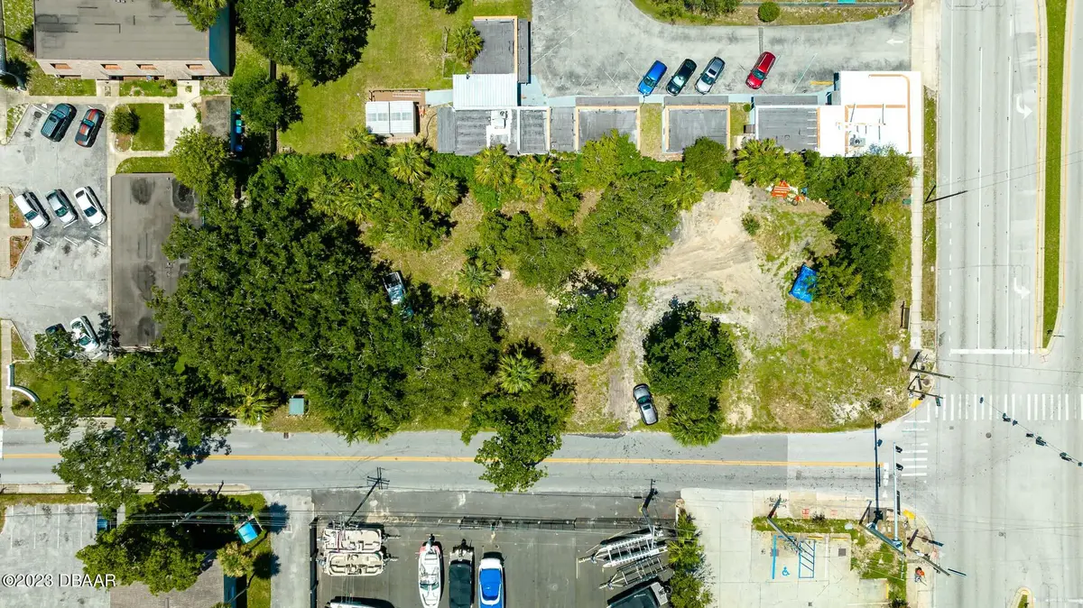 000 Ridgewood Avenue, Holly Hill, FL 32117 - Image #1