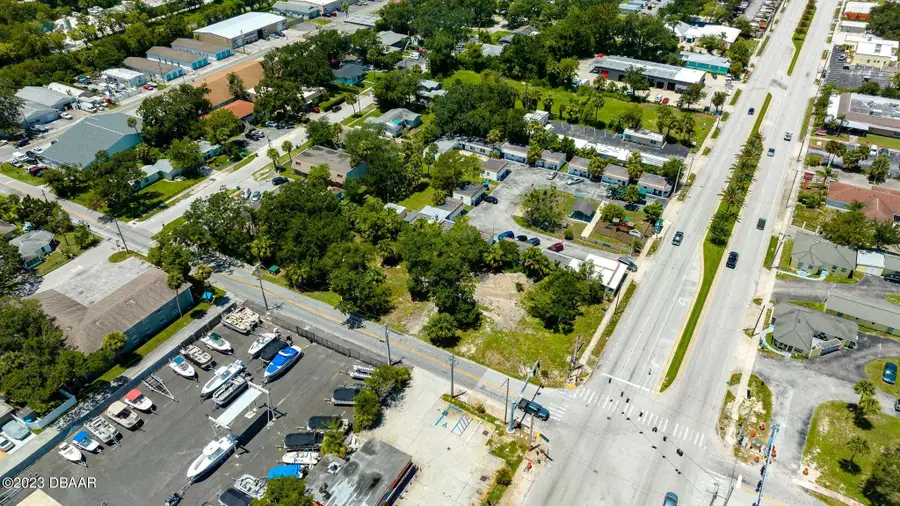 000 Ridgewood Avenue, Holly Hill, FL 32117 - Image #3