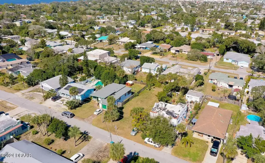 339 Manhattan Avenue, Daytona Beach, FL 32118 - Image #3