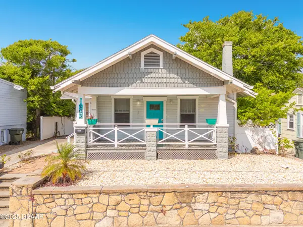 203 N Oleander Avenue, Daytona Beach, FL 32118