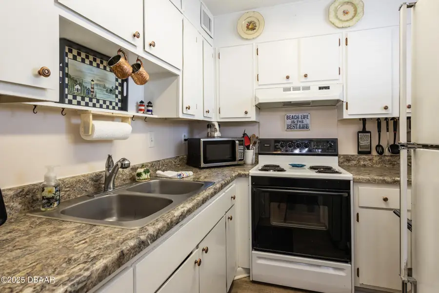 2727 N Atlantic Avenue #109, Daytona Beach, FL 32118 - #3