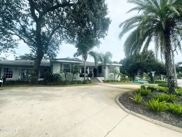 1608 N Halifax Avenue, Daytona Beach, FL 32118