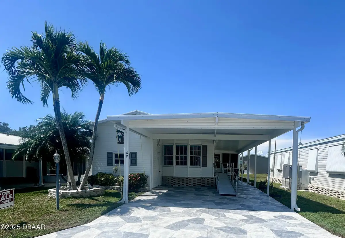 69 Turquoise Avenue, Naples, FL 34114 - Image #1