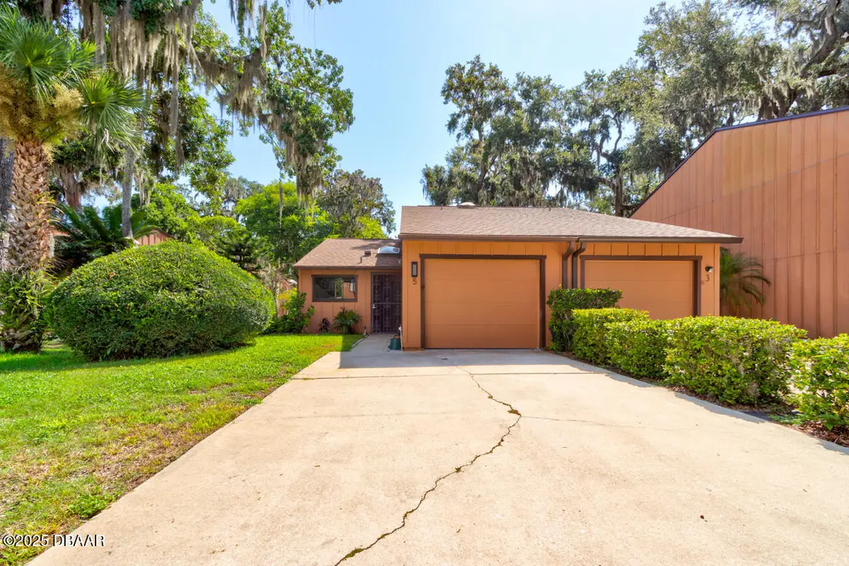 5 Park Place, Ormond Beach, FL 32174 - Image #1