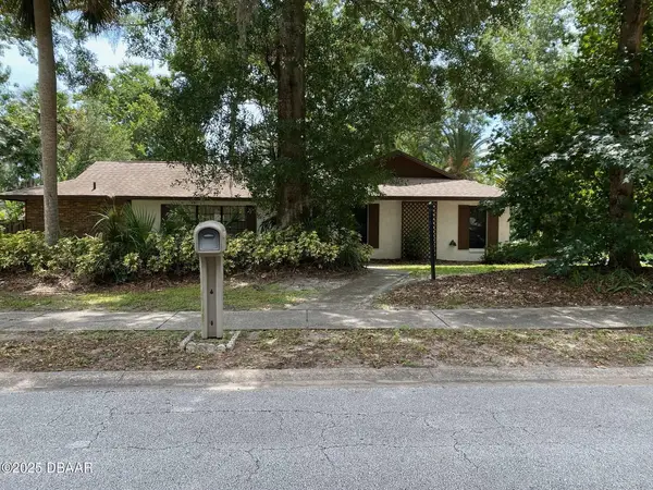 941 Sand Crest Drive, Port Orange, FL 32127