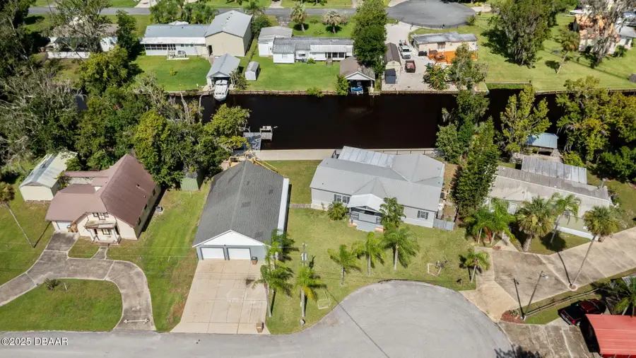 55805 Carroll Street, Astor, FL 32102 - Image #2