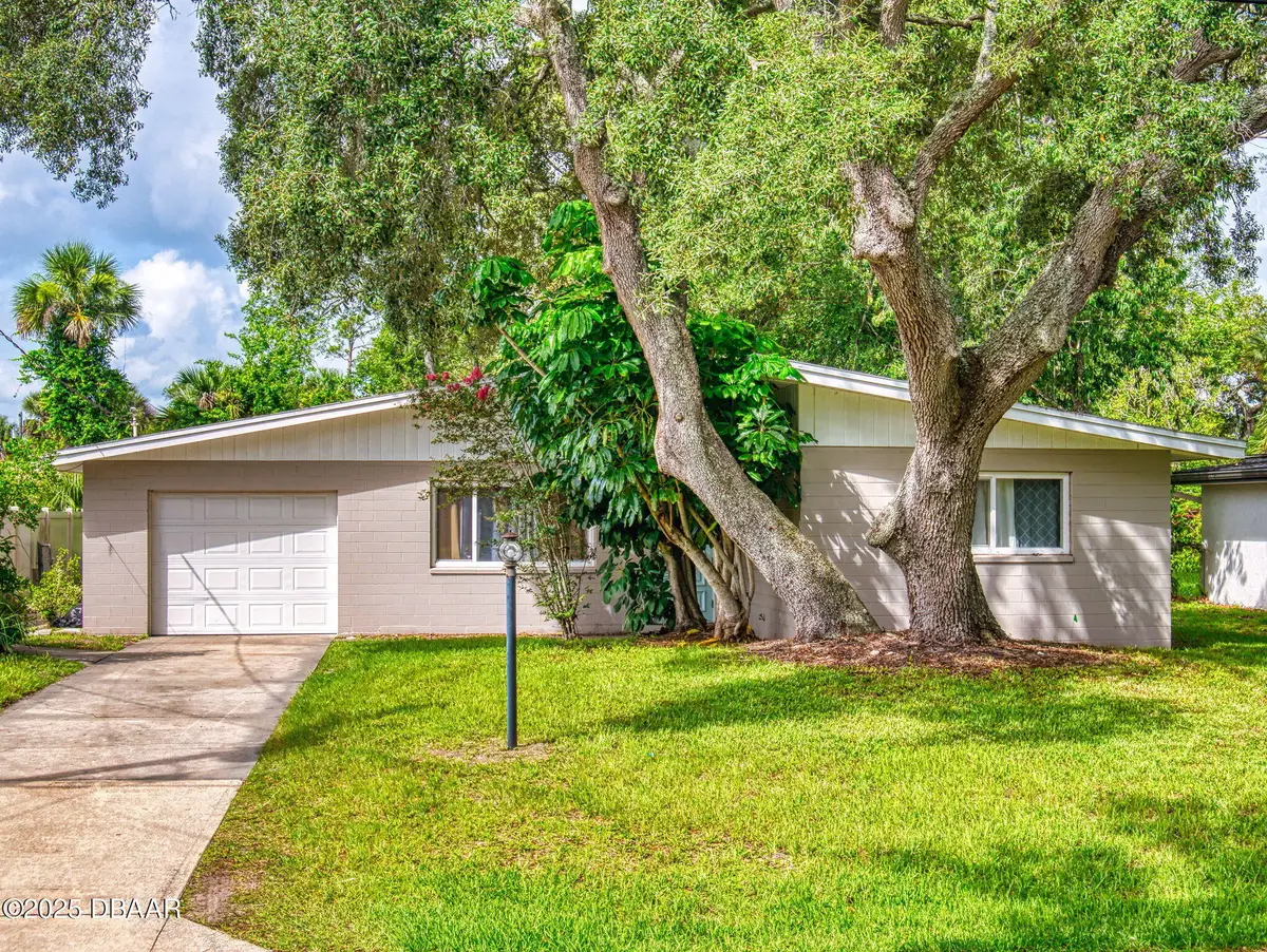 5476 W Bayshore Drive, Port Orange, FL 32127 - #1