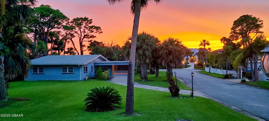 1619 N Halifax Avenue, Daytona Beach, FL 32118 - Image #2