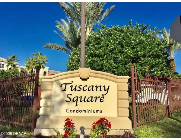 424 Luna Bella #432, New Smyrna Beach, FL 32168