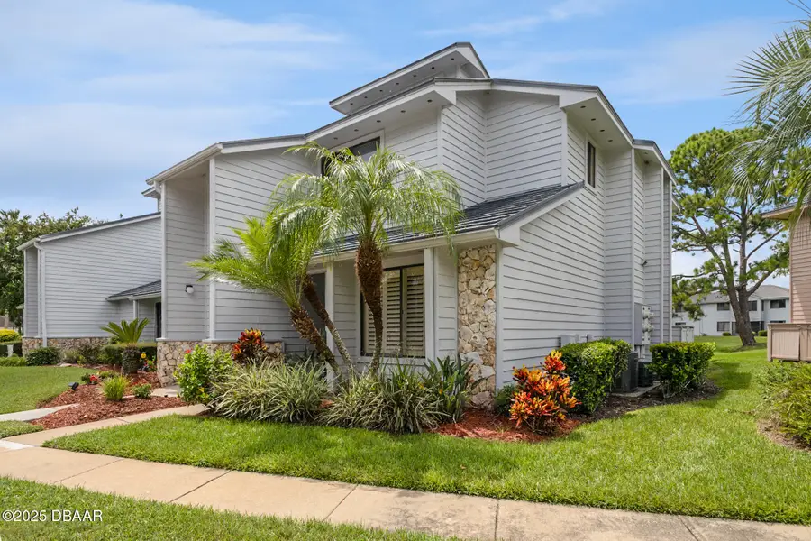 150 Blue Heron Drive #B, Daytona Beach, FL 32119 - Image #2