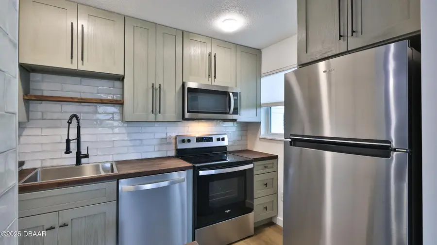 601 Robin Road #A, Ormond Beach, FL 32176 - Image #2