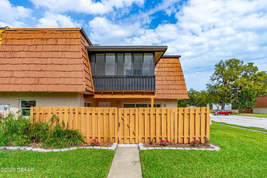 137 Moonstone Court, Port Orange, FL 32129 - Image #2