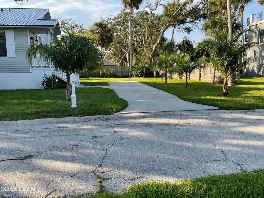 105 Mc Donald Street, South Daytona, FL 32119 - Image #2