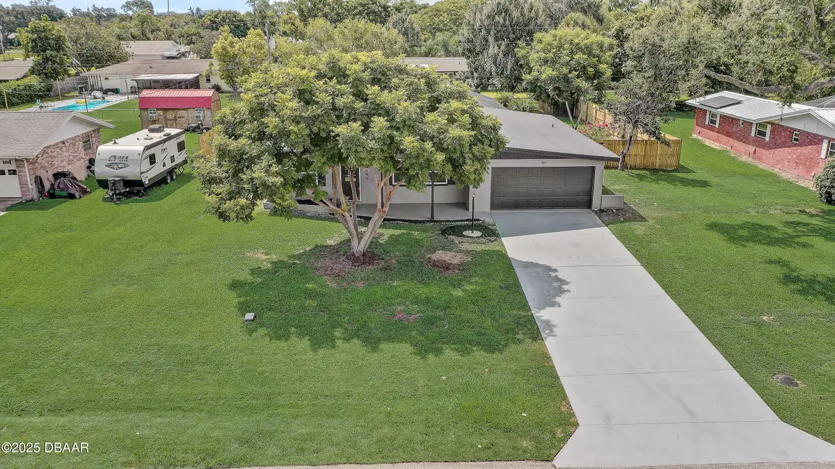 949 Pineapple Road, South Daytona, FL 32119 - Image #1