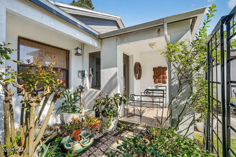 9 Alicen Court, Ormond Beach, FL 32174 - #2