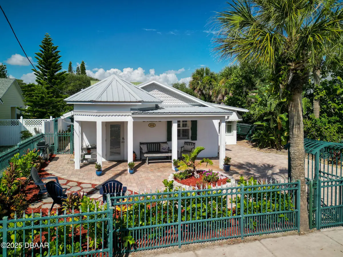 202 S Cooper Street, New Smyrna Beach, FL 32169 - #1