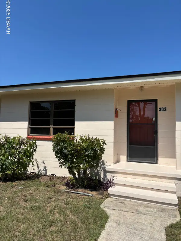 303 S Seneca Boulevard, Daytona Beach, FL 32114