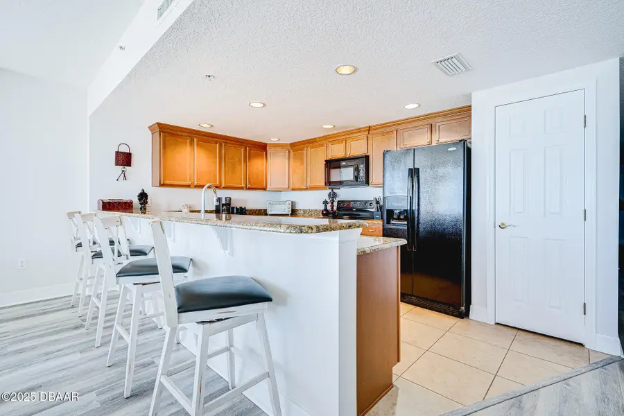 2071 S Atlantic Avenue #204, Daytona Beach Shores, FL 32118 - Image #2