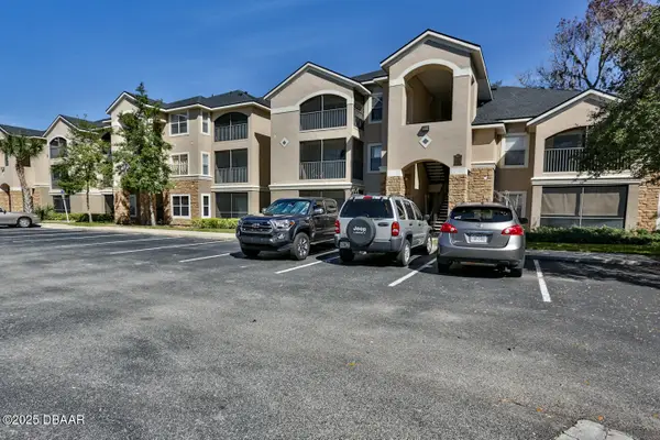 940 Village Trail #6-109, Port Orange, FL 32127