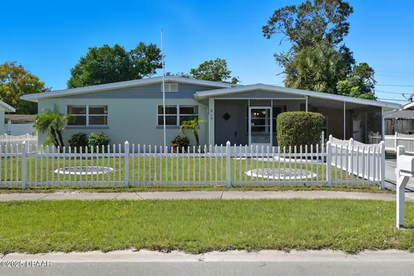 814 Lewis Drive, Daytona Beach, FL 32117