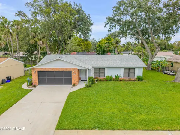 1951 Red Cedar Circle, South Daytona, FL 32119