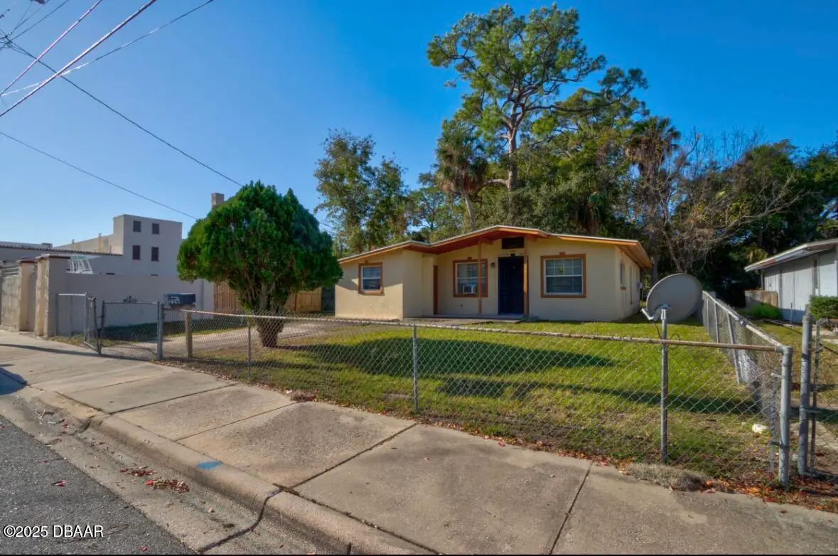 226 Lockhart Street, Daytona Beach, FL 32114 - Image #1