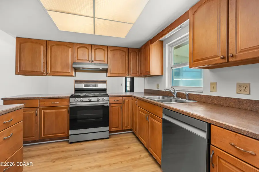 1662 E Shangri La Drive, Daytona Beach, FL 32119 - #2