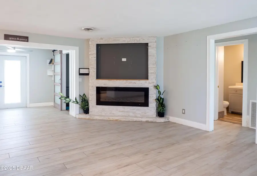 1735 S Palmetto Avenue, South Daytona, FL 32119 - Image #3