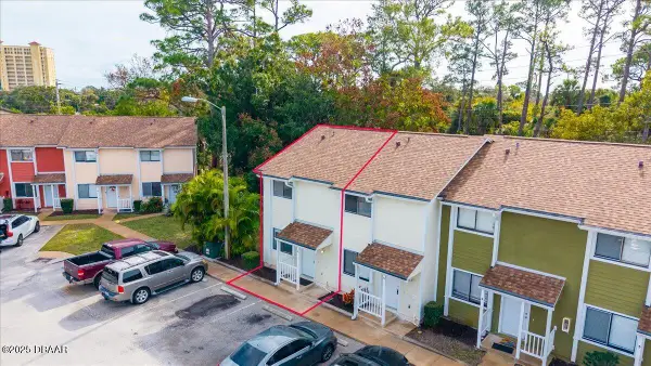 480 Reed Canal Road #6, South Daytona, FL 32119