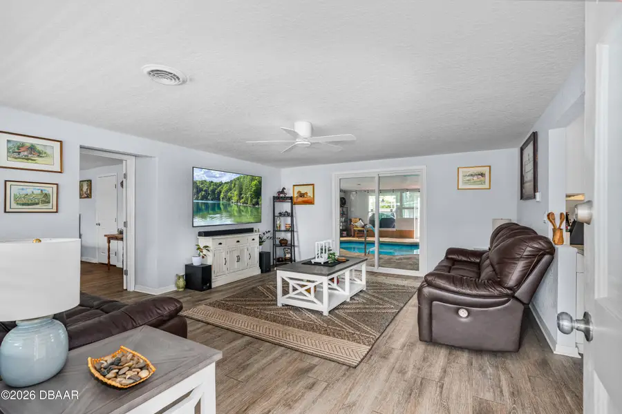 925 Flagler Avenue, Edgewater, FL 32132 - Image #3