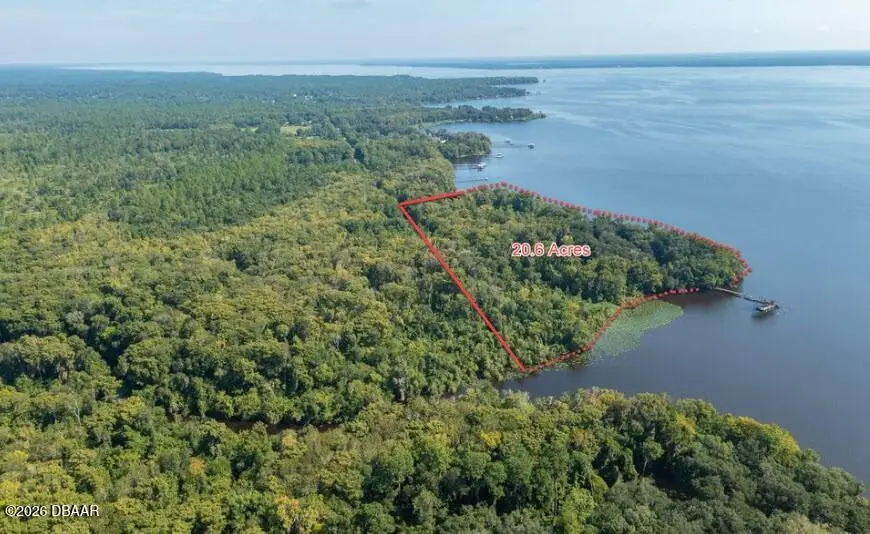 254 Saint Johns Drive, Palatka, FL 32177 - Image #2