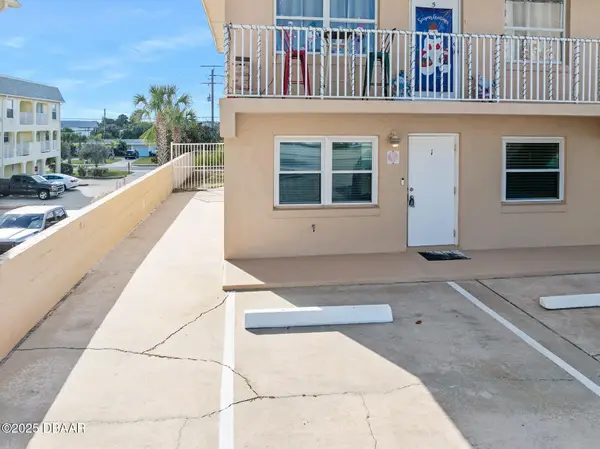 3724 S Atlantic Avenue #1, Daytona Beach, FL 32118