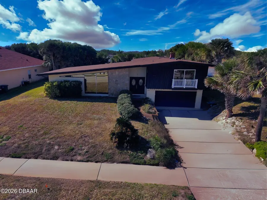 1153 Bel Aire Drive, Daytona Beach, FL 32118 - Image #2