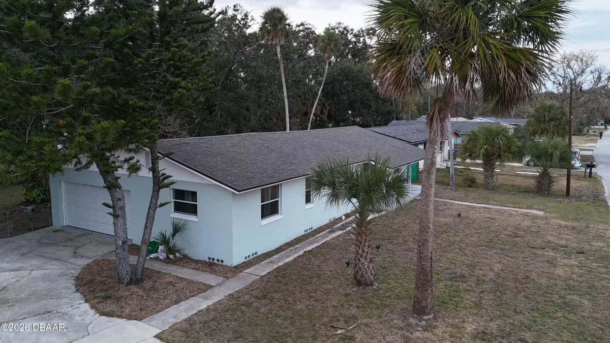 312 Hopkins Avenue, Holly Hill, FL 32117 - Image #1