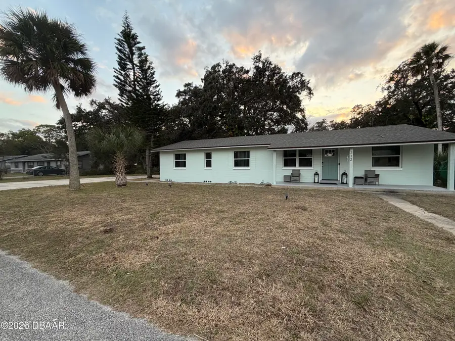 312 Hopkins Avenue, Holly Hill, FL 32117 - Image #2
