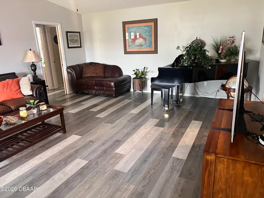 2091 Oldham Avenue, Deltona, FL 32725 - #2