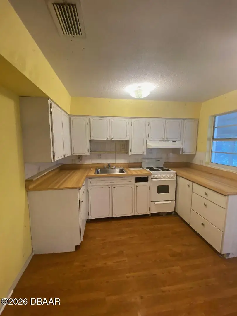 1502 Tuscaloosa Avenue, Holly Hill, FL 32117 - Image #2