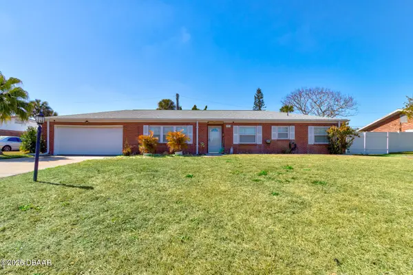 888 W Coquina Drive, Daytona Beach, FL 32117