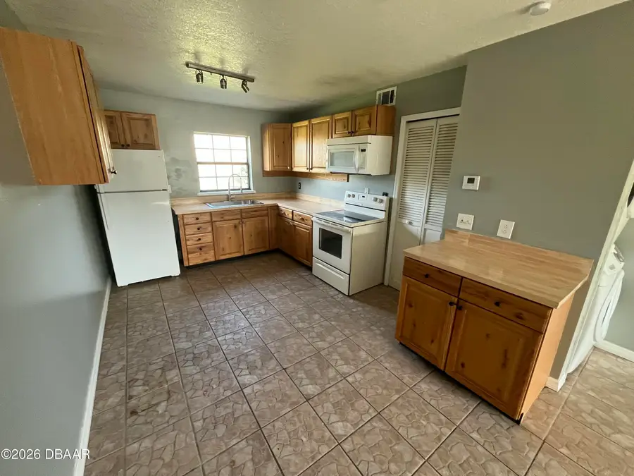 1290 9th Street #604, Daytona Beach, FL 32117 - #3