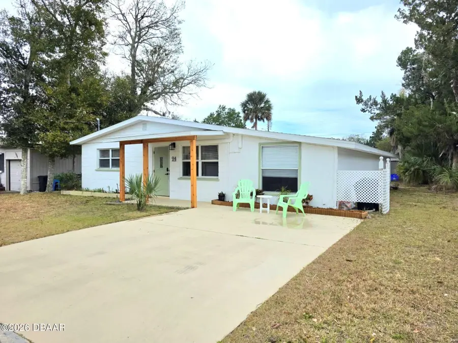 94 Rogers Park Drive, Ormond Beach, FL 32174 - #2