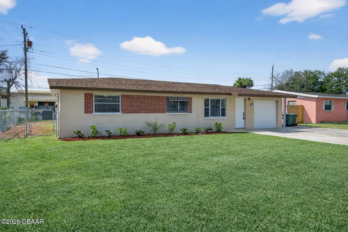 828 White Court, Daytona Beach, FL 32117 - #1