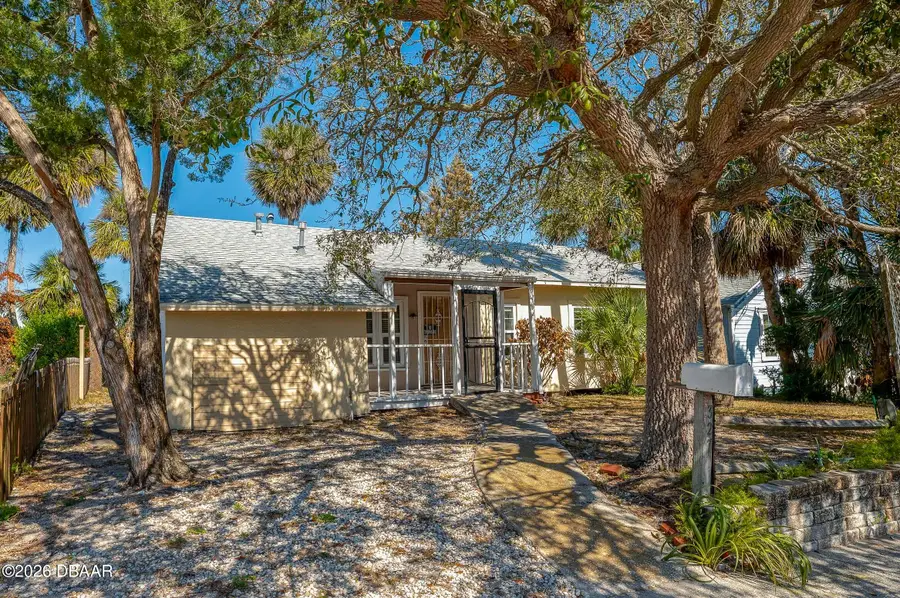 327 Mobile Avenue, Daytona Beach, FL 32118 - #2