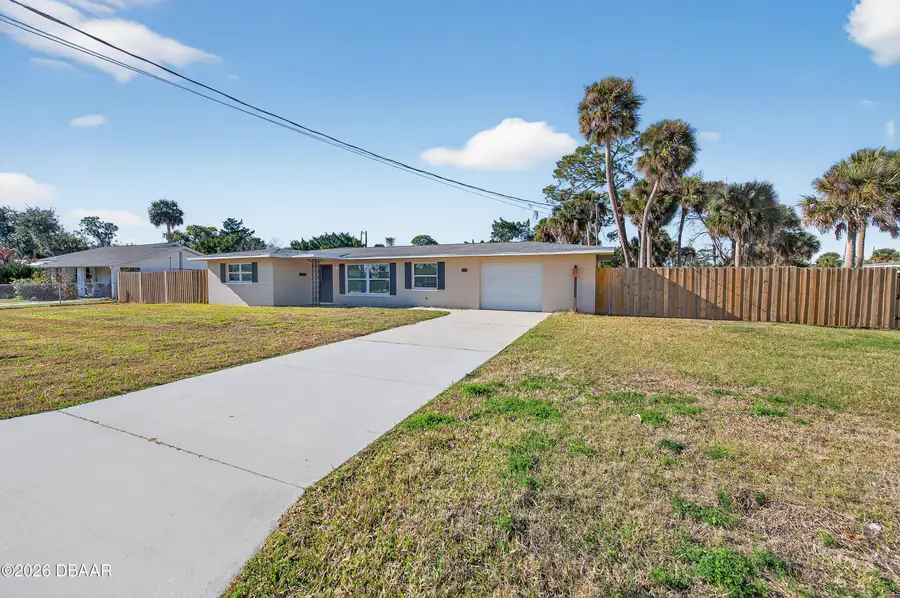 123 W Ocean Avenue, Edgewater, FL 32132 - #2