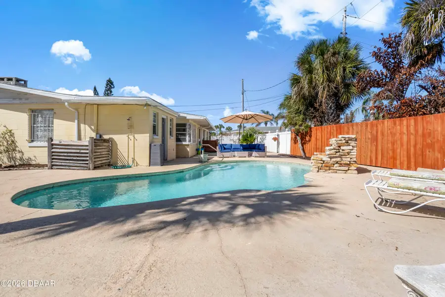 1124 N Halifax Avenue, Daytona Beach, FL 32118 - #3